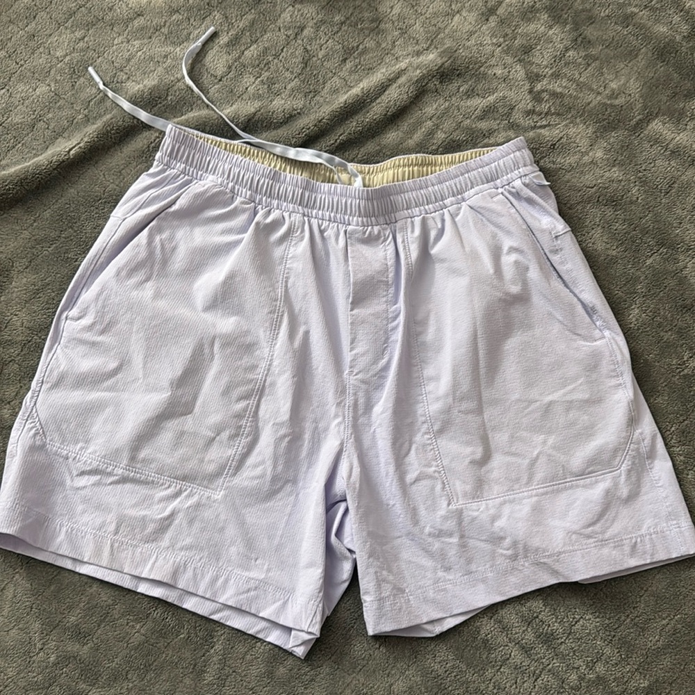 Lululemon Bowline Short 5" *Stretch Ripstop - Lavender size Medium